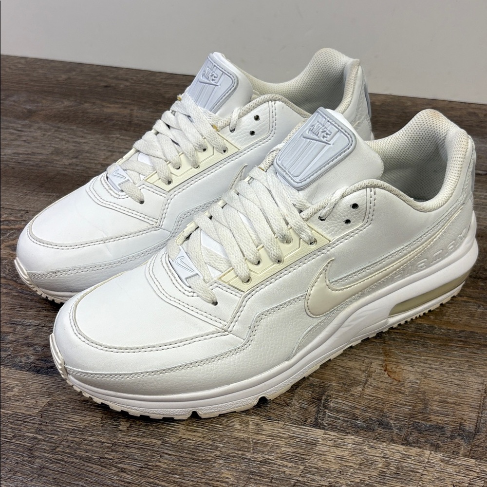 Nike Air Max LTD 3 White Metallic Silver Men’s Size 10 (687977-111)